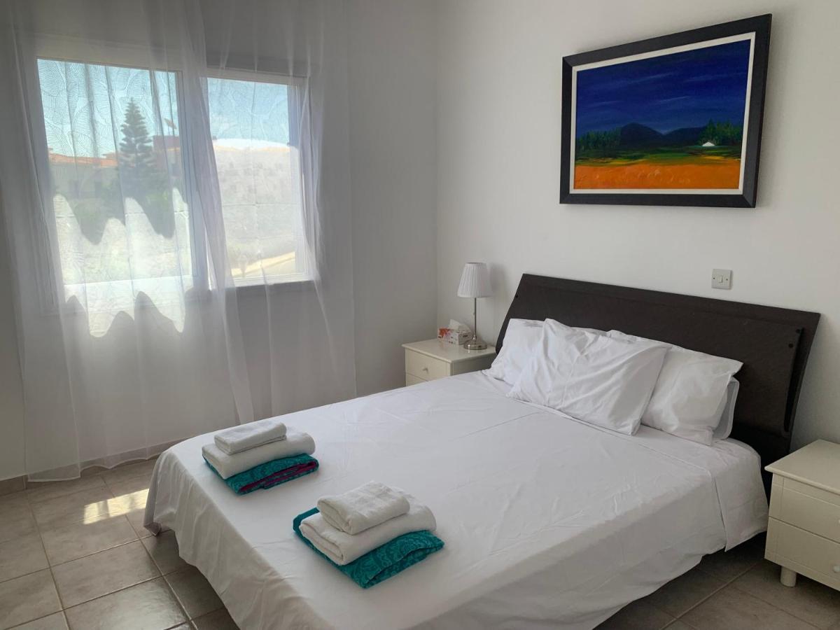 Kings Palace - Stylish, Modern 2 Bed With Sea Views Paphos Exterior foto