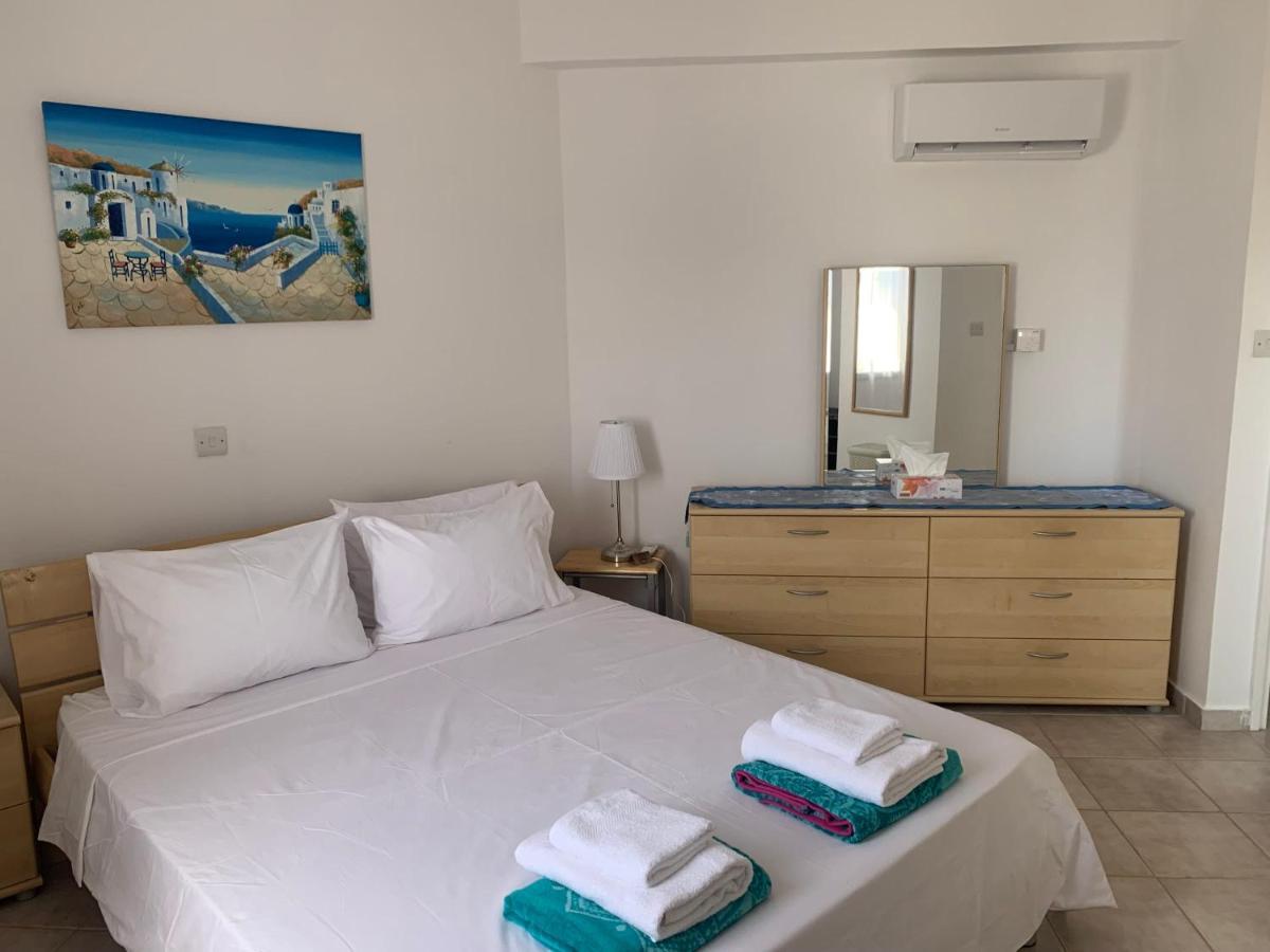 Kings Palace - Stylish, Modern 2 Bed With Sea Views Paphos Exterior foto