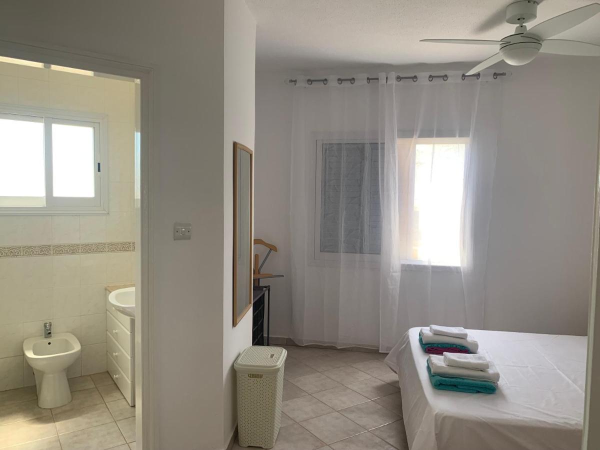Kings Palace - Stylish, Modern 2 Bed With Sea Views Paphos Exterior foto